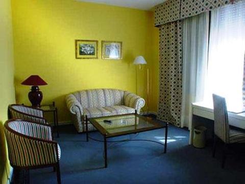 Hotel Las Cigueenas Trujillo Chambre photo