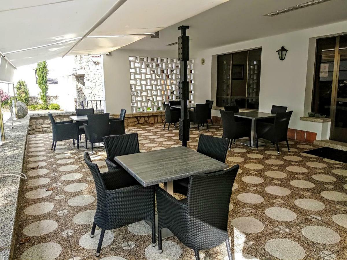 Hotel Las Cigueenas Trujillo Extérieur photo