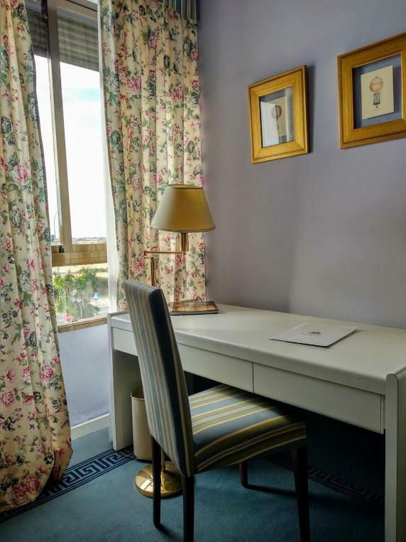 Hotel Las Cigueenas Trujillo Extérieur photo