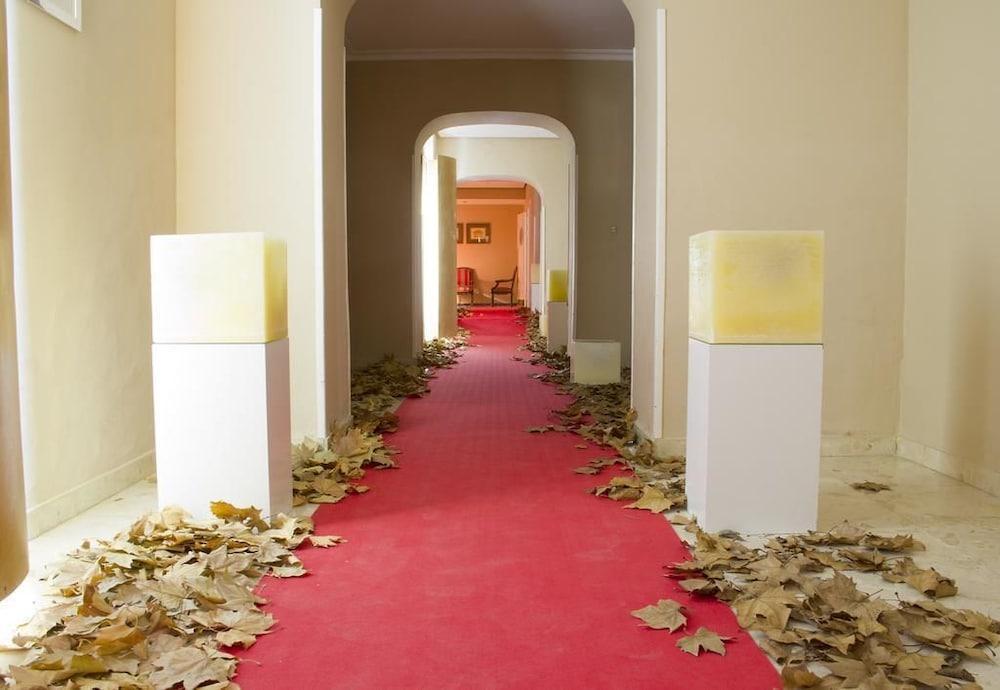 Hotel Las Cigueenas Trujillo Extérieur photo